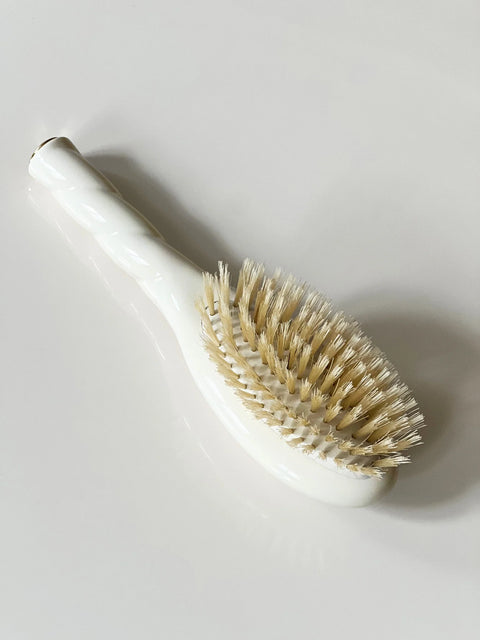 No. 6 The Baby Brush