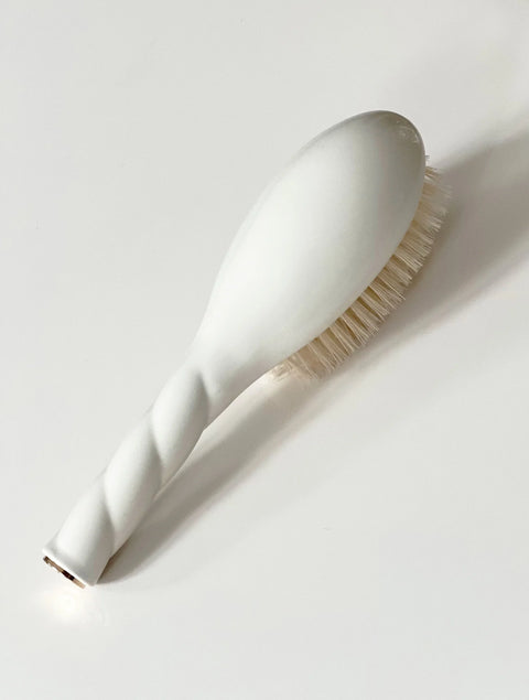 No. 6 The Baby Brush